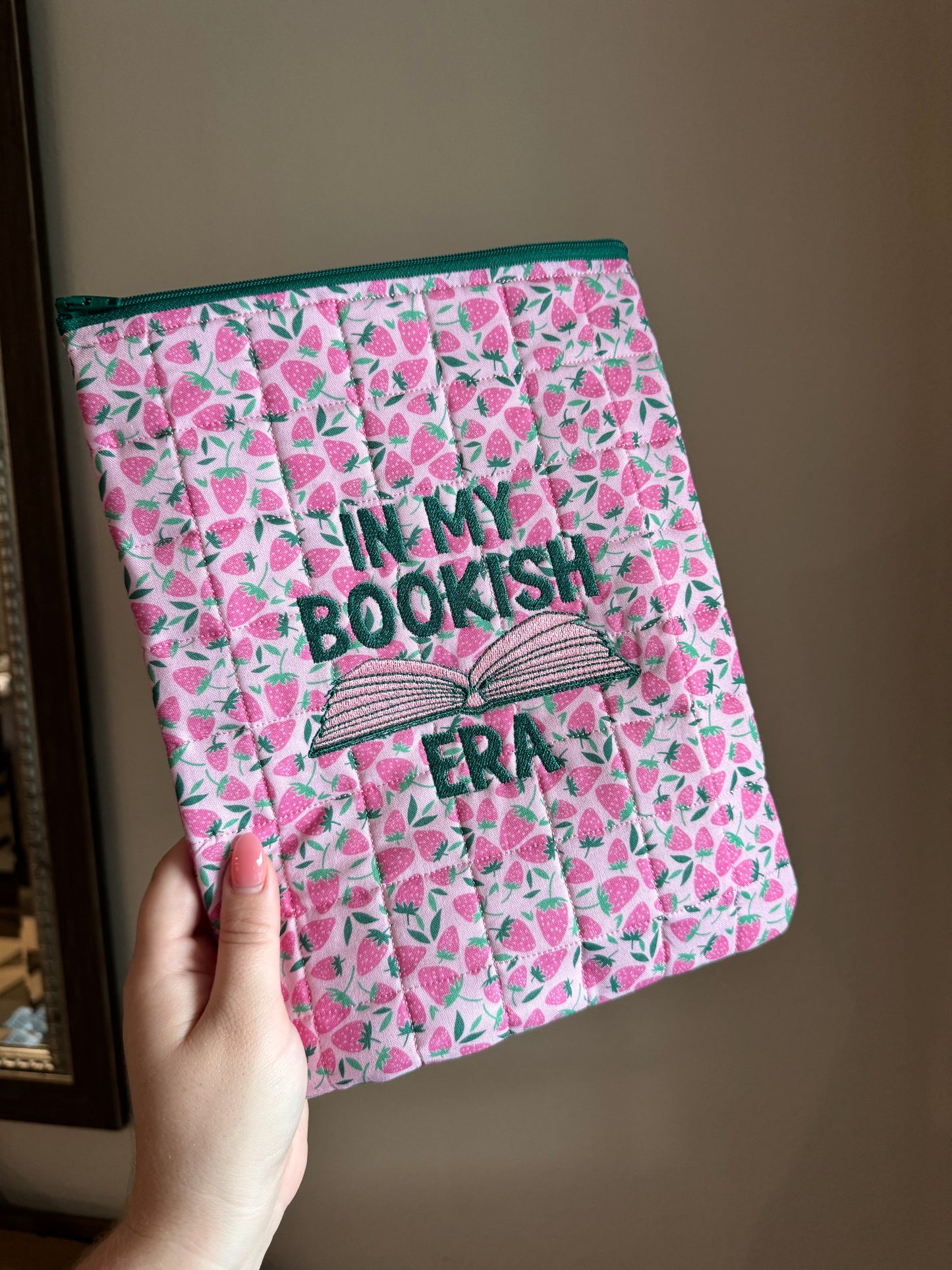 Book Sleeve - Hard Cover/iPad